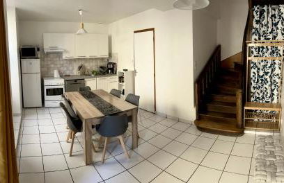 Gîte des halles : 4-6 pers. Maison de bourg. - Photo 4