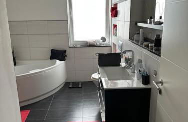 Gehobenes Wohnen wie zu Hause - Foto 2