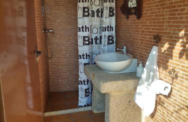 Chalet Rural Toñita 400 m playa piscina barbacoa chimenea - Foto 13