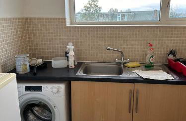 Cozy apt with good location - Photo 4