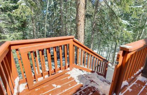 Idaho Springs Cabin with Hot Tub on Half Acre! - Foto 33