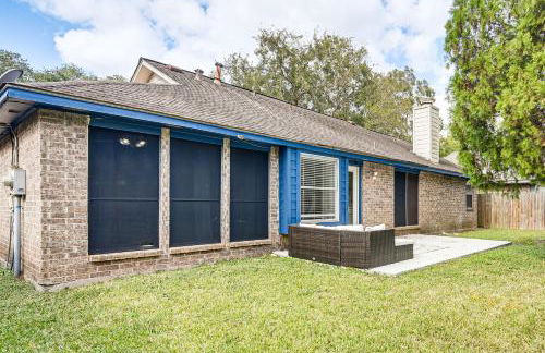 Extended Stay in Sugar Land! Family Home with Yard - Foto 23