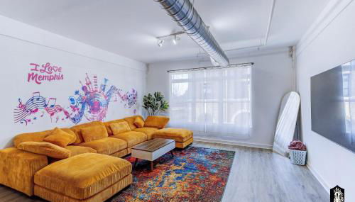 The Stallion #209 - Walk to Museums, Luxe Loft with free gated & covered parking - Foto 3