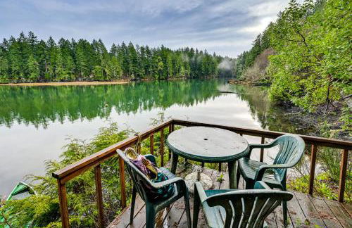 Steps to Shore Seaside Olympia Retreat with Hot Tub - Foto 4