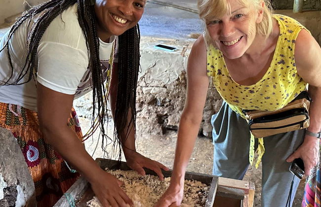 Visit to the Quilombo Kaonge Afro-Brazilian Community - Photo 1