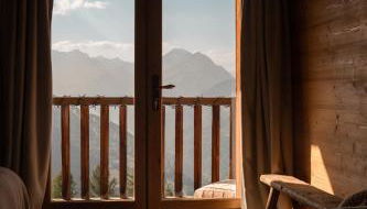 NEW Luxury Chalet Sapins - PRIVATE POOL- Mountains VIEW - Family & Comfort - SPECIAL LAUNCH OFFER - Foto 4