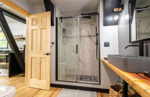 Valhalla Cabins AFrames with hot tubs & sauna - Foto 25