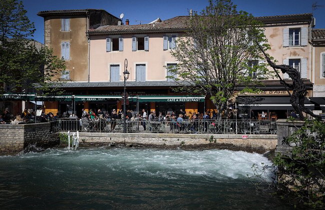 Avignon And L'Isle-sur-la-Sorgue France's Antique Capital - Photo 20