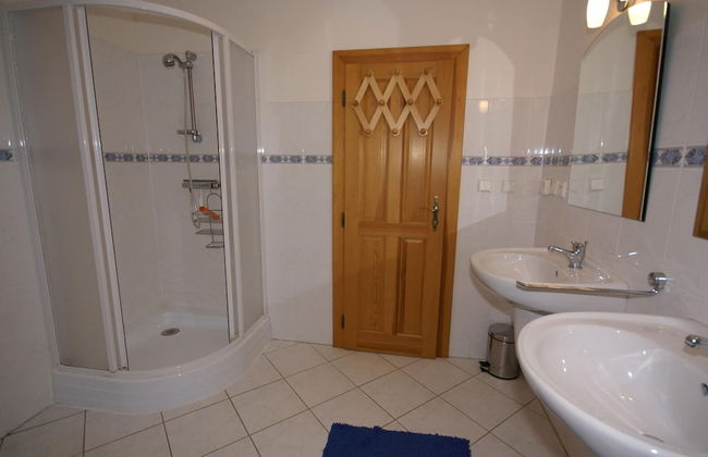 Private Pool Villa in Stupna - Photo 12