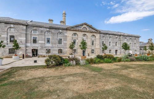 Luxury 2 bed Apartment in historic Royal William Yard - Foto 40