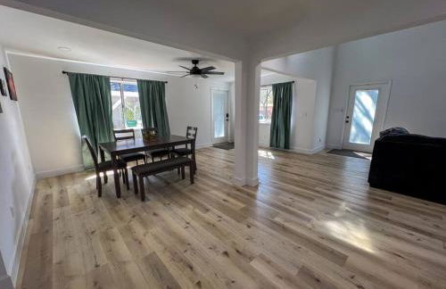 Bayside Cove Retreat Your Coastal Escape - Photo 22