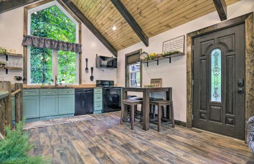 Pet-Friendly Delta Cabin with Private Hot Tub! - Foto 8