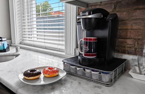 Historic 3-BR Downtown Bourbon Getaway - Foto 26