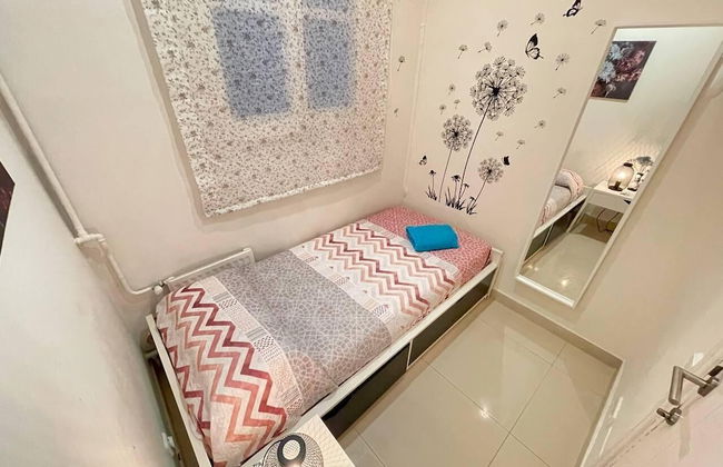 Rooms Gran Via - Photo 9