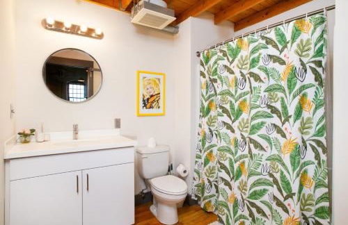 Dollys Downtown Loft Knoxville - Photo 40