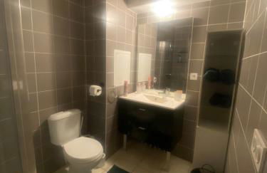 Chambre privée Sdb kitchenette proche de Paris - Foto 6