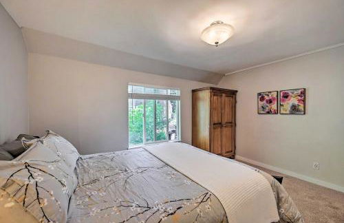 Near I-405 and 1 Mi to Dtwn! Kirkland Family Home - Foto 14