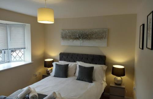 Sunningdale homely detached family,contractor 3 bed house with Parking - Foto 13