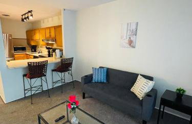 Freshly Renovated 2BR2BA Apt Walk-In Closet - Foto 3