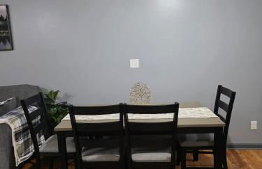 The E-Town Retreat 2BR townhouse close to Downtown - Foto 14