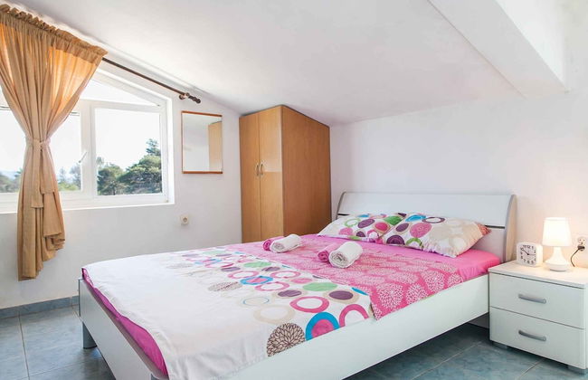 Maki Apartments - Photo 3