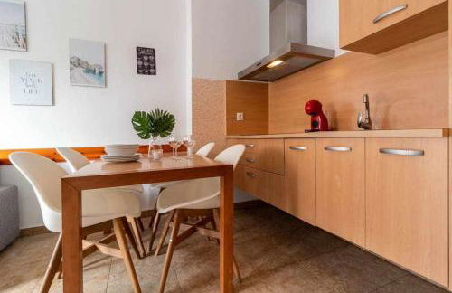 Apartamento 303 junto a la playa piscina y parking - Foto 18