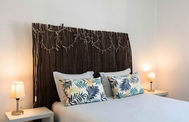 Sesimbra Stylish Villa by Homing - Photo 24