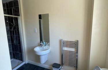 Holiday Home In Cardiff. Sleeps 6 - Foto 30