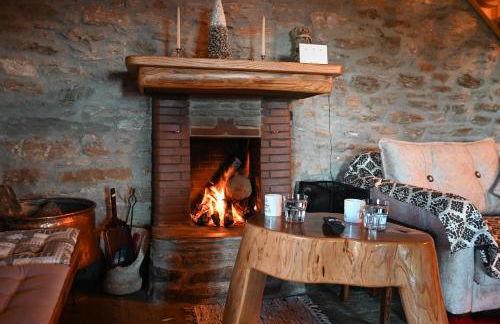 Aristoteli's Stone House - Foto 9