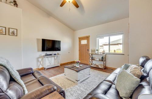 1 Mi to Main St and Riverwalk Home in Canon City - Foto 1