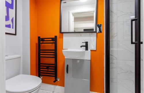 Ashton Getaway Sleeps 14 Free Parking - Foto 13