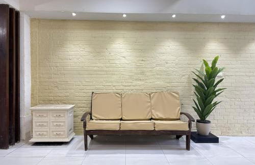 Flat funcional mobiliado com cozinha e WC privativo apt105 - Foto 2