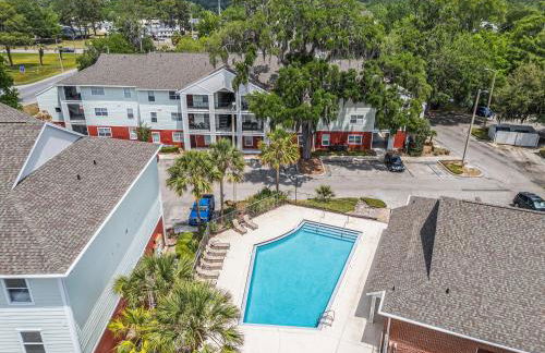 Modern & Stylish Condo Near UF, Shands & VA - Foto 35