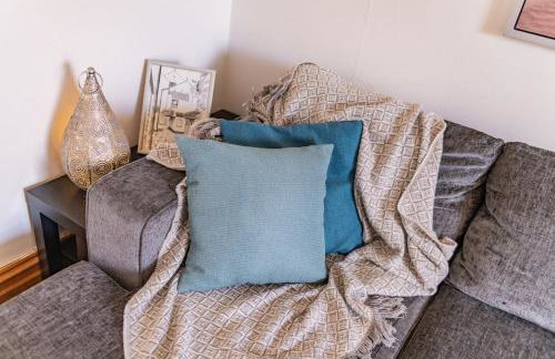 Spacious 4BR Home - Extra Sleeping Prestigious Spot - Foto 17