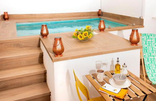 Apto. Maese Montañés. Céntrico con piscina privada - Foto 2