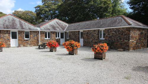 The BarnsPigallie - Photo 4