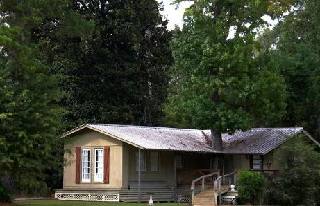 Expansive Vacation Lodge Rental for 60 Guests in Covington, Louisiana - Foto 11