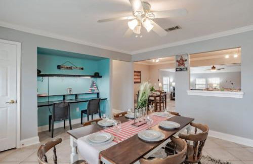 Sunny Side at Dog River-Dock, Lake, Fenced Yard - Foto 22