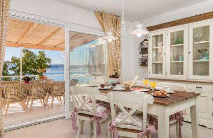 Villa Hemingway beachfront by Villas Guide - Foto 4