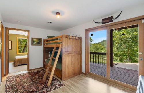 Secluded-Pvt Hot Tub-Free Daily Tickets-Walk to Table Rock Lake - Foto 33