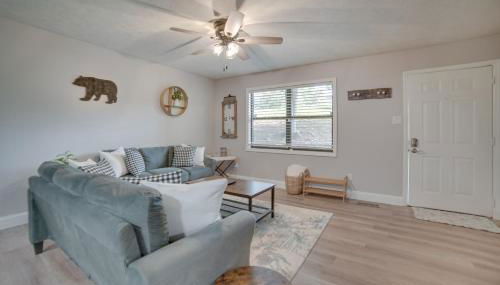 Kodak Getaway with Covered Decks and Game Room! - Foto 4