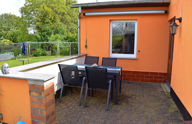 Quaint Bungalow in Reddelich near Baltic Sea Coast - Foto 13