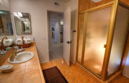 Sundance Villas by Private Villa Management - Photo 36