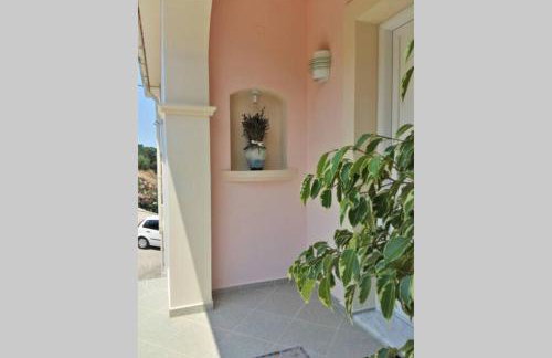 Sea and mountains view apartment - Photo 14