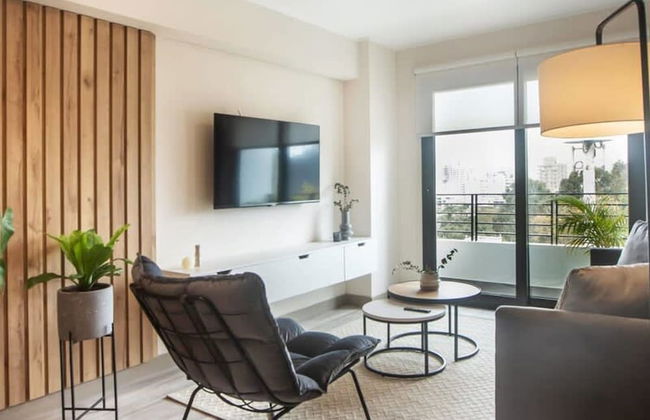 w Modern 1BR With Balcony in San Isidro - Foto 3