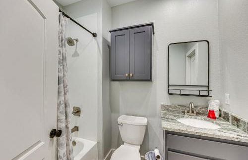 Family Tradition Glenwood Cabin with River Access! - Foto 19