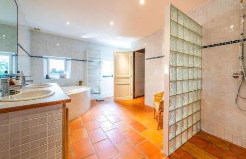 Mansion With Swimming Pool - Foto 64