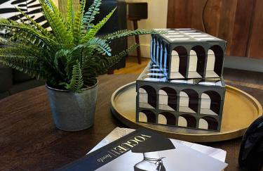 The Pearl & Oasis Duo Stylish 8BR Retreat - Photo 36