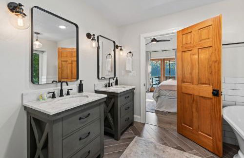 Lakefront Escape Sleep 12 Dock Hot Tub Pool Grill - Foto 20