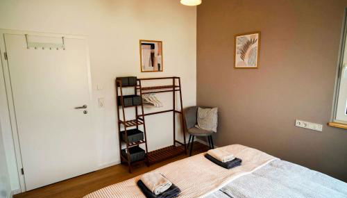 Ferienwohnung Traumpanorama im HerberHaus Hunsrück - Foto 5, towels, wardrobe